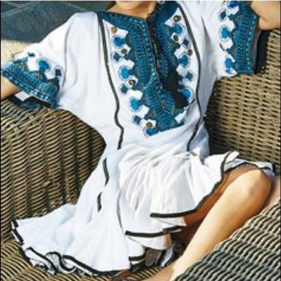 🏷👗Beautiful Embroidered Dress 👗 by Talitha - Picture 3 of 6